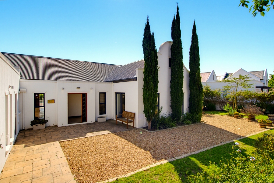 4 Bedroom Property for Sale in Croydon Vineyard Estate Western Cape
